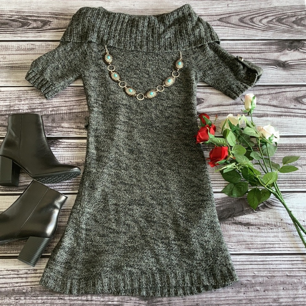 🖤Removing from closet if not sold by today! Maurices Sweater Dress